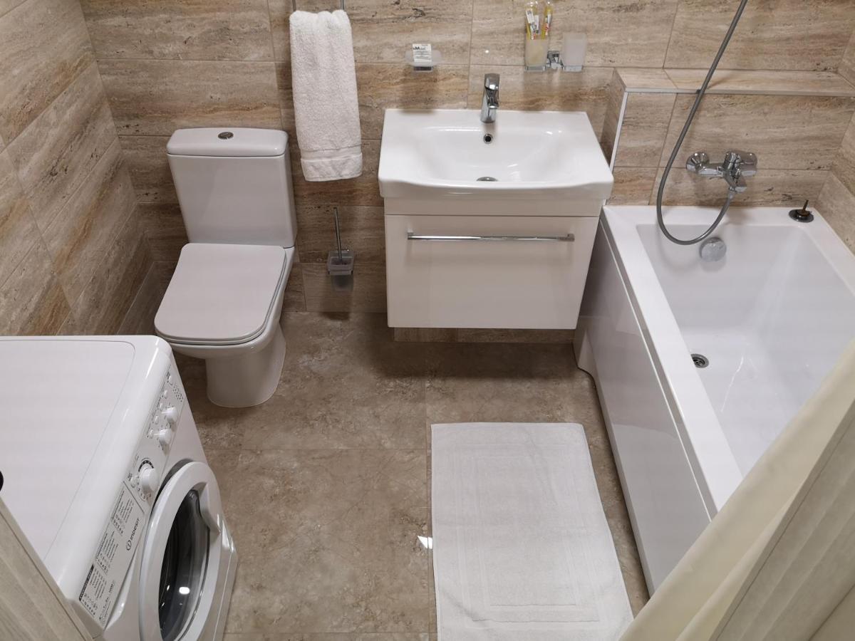 LUX Apartment,10 Фонтана,до моря 5 минут Одесса Экстерьер фото