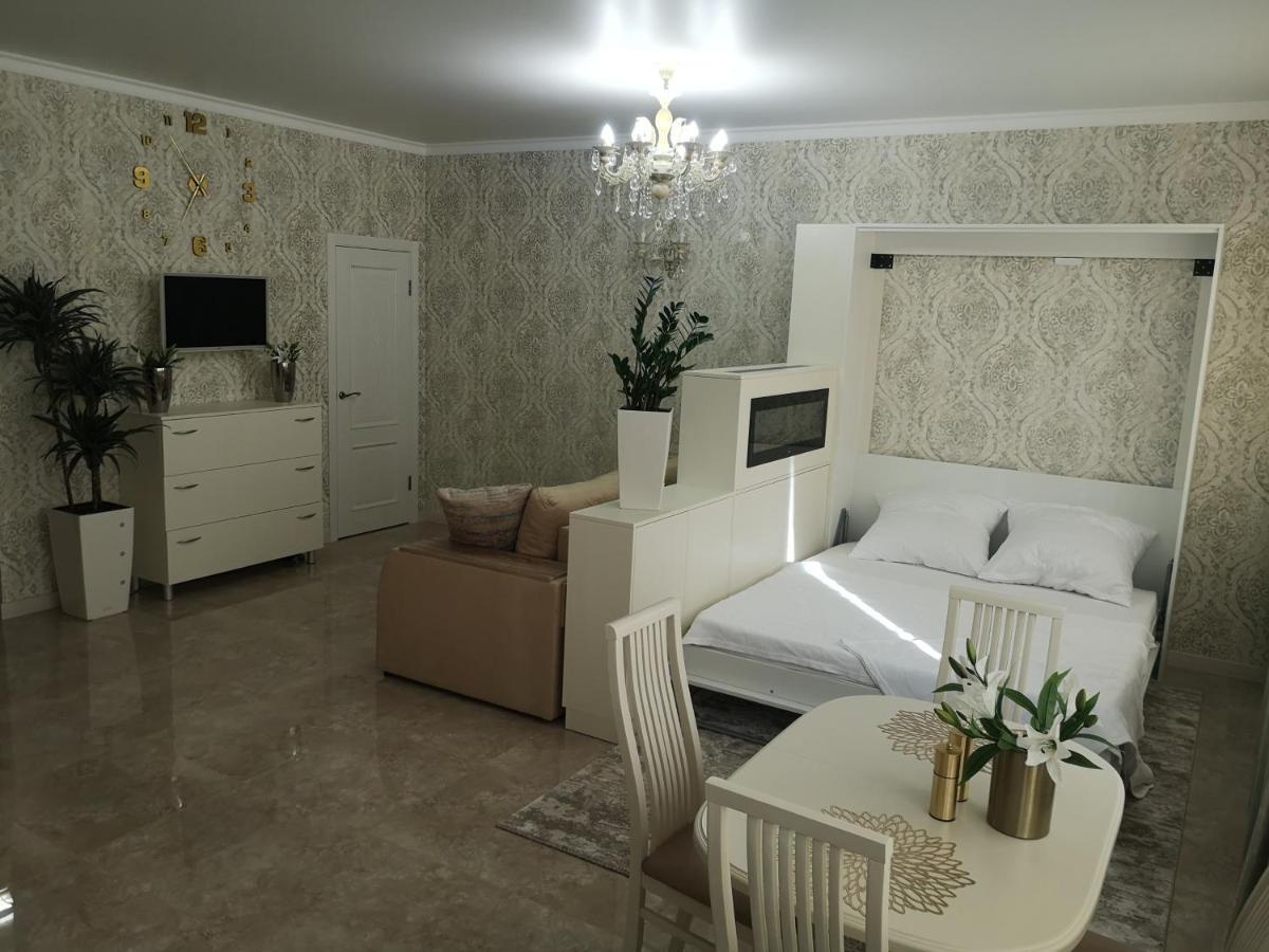 LUX Apartment,10 Фонтана,до моря 5 минут Одесса Экстерьер фото