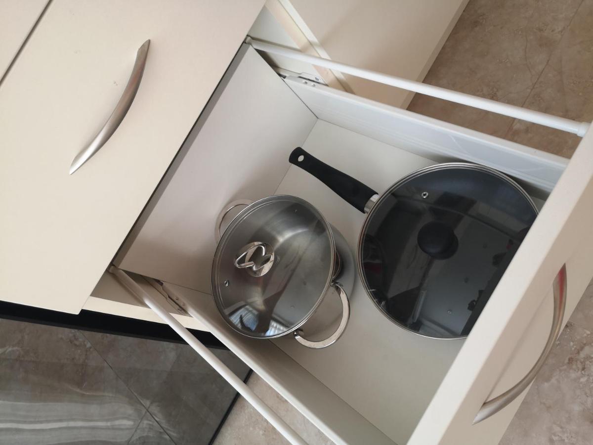 LUX Apartment,10 Фонтана,до моря 5 минут Одесса Экстерьер фото